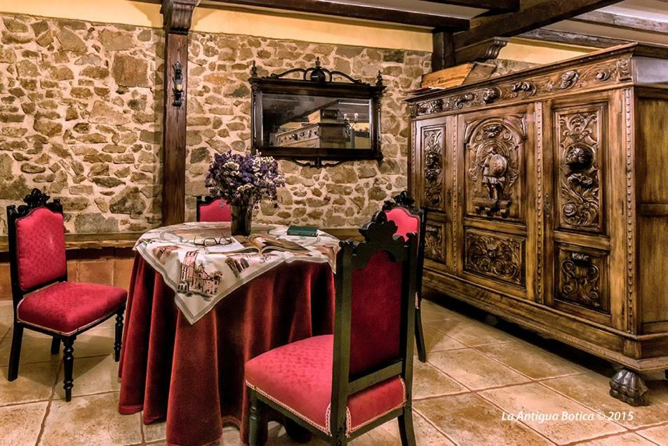 Affittacamere La Antigua Botica Pasarón Esterno foto